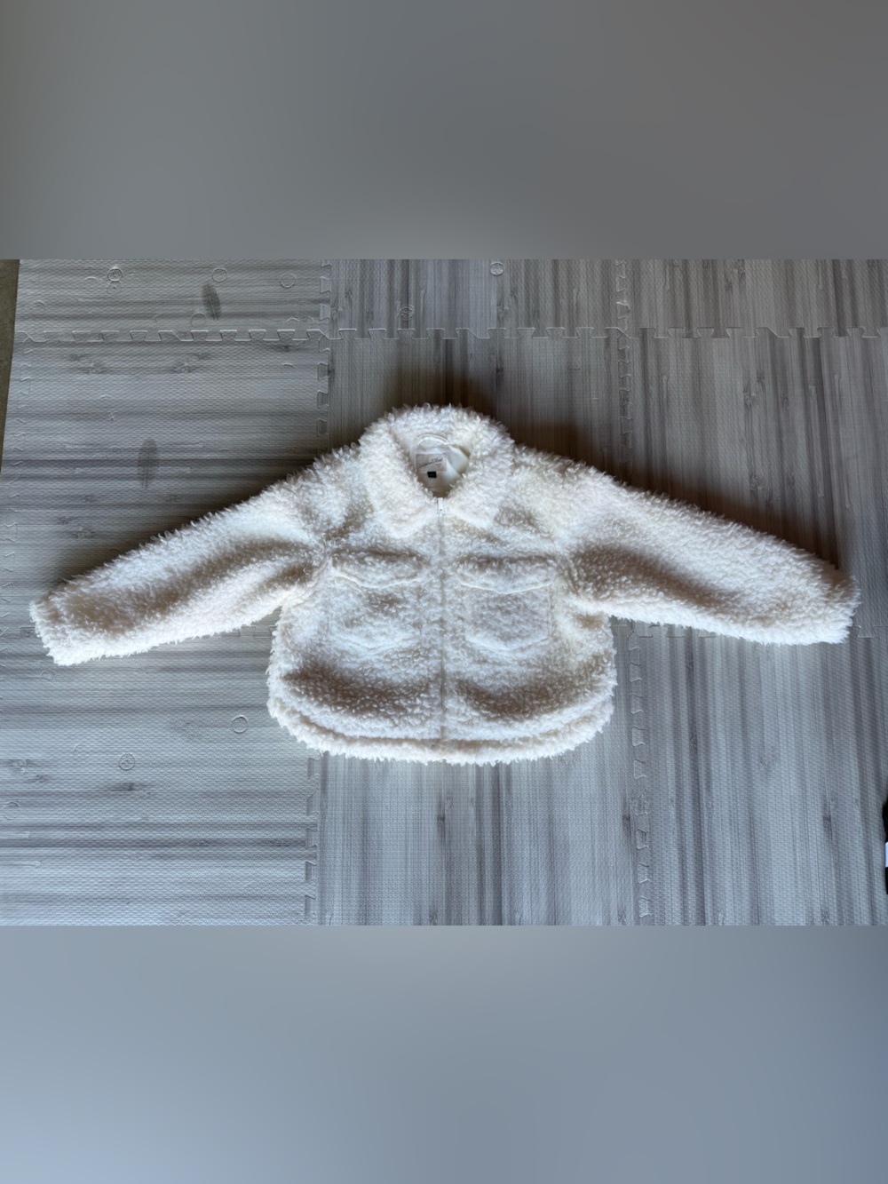 Universal Thread Cream Plush Sherpa Jacket